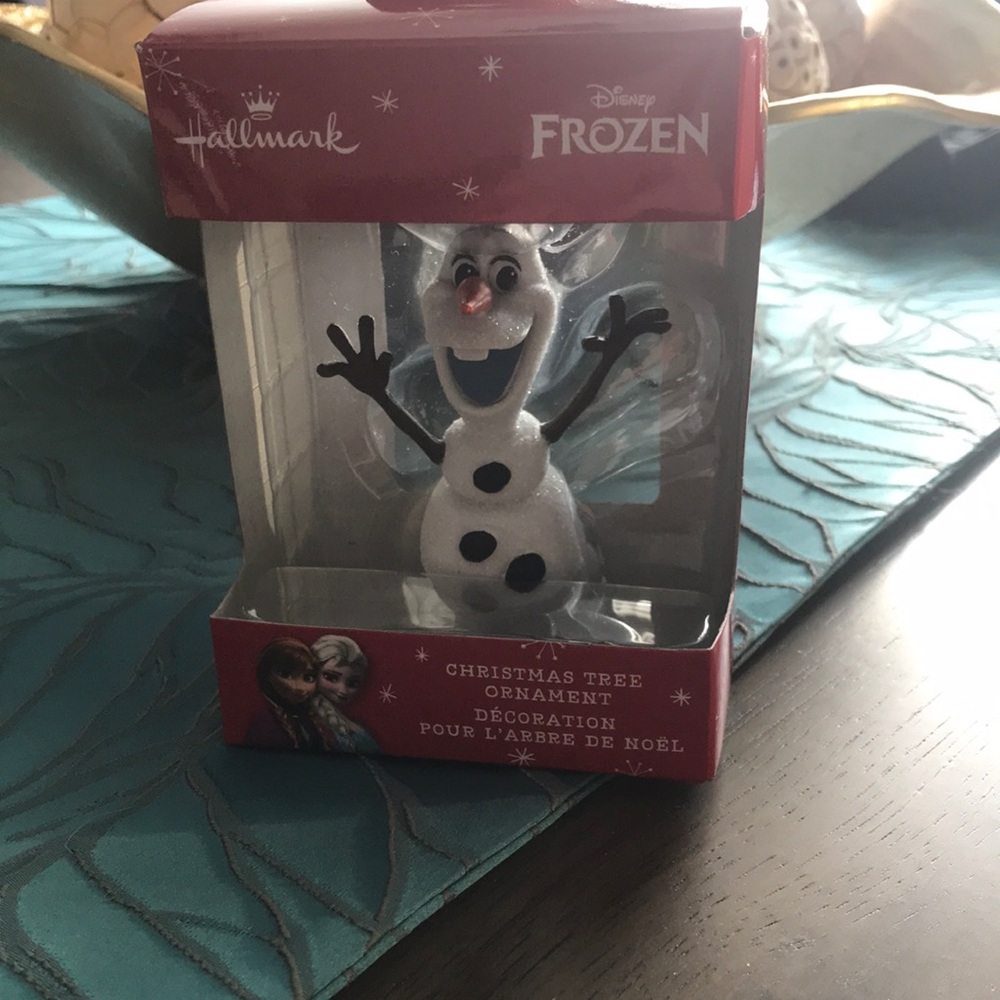 Hallmark Disney Frozen Olaf Christmas Tree Ornament